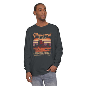 Monument Valley Arizona Utah Comfort Colors Unisex Long Sleeve T-Shirt