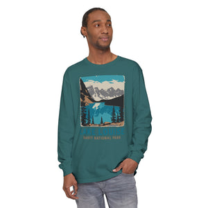 Lake Louise Banff National Park Alberta Comfort Colors Unisex Long Sleeve T-Shirt