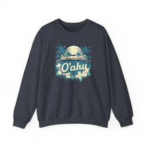 Oahu Hawaii Gildan Unisex Crewneck Sweatshirt