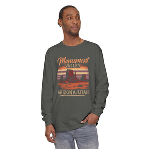 Monument Valley Arizona Utah Comfort Colors Unisex Long Sleeve T-Shirt