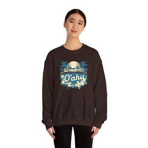 Oahu Hawaii Gildan Unisex Crewneck Sweatshirt