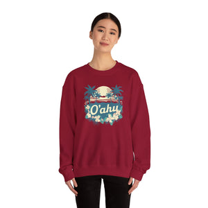 Oahu Hawaii Gildan Unisex Crewneck Sweatshirt
